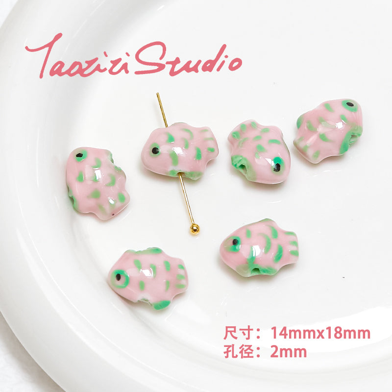 Cuentas de brocheta de cubo de tulipanes de cerámica rosa de 30 piezas al por mayor